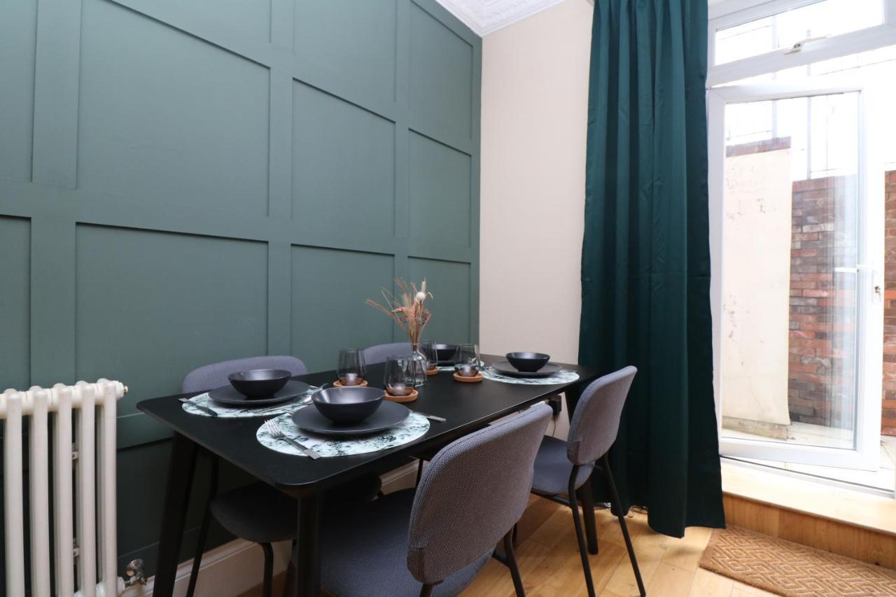 Luxury Spacious 2 Bed Apartment Free Ample Parking ซันเดอร์แลนด์ ภายนอก รูปภาพ