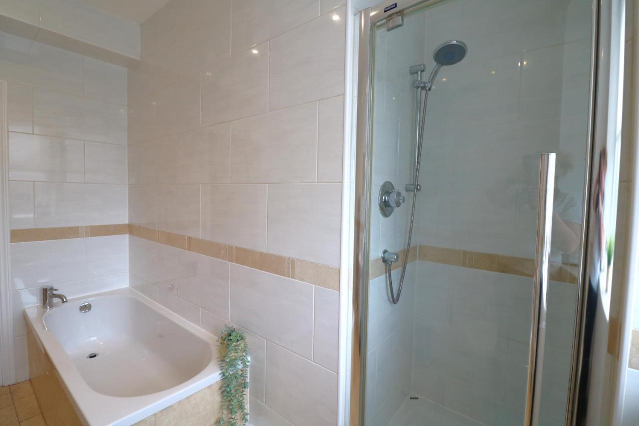 Luxury Spacious 2 Bed Apartment Free Ample Parking ซันเดอร์แลนด์ ภายนอก รูปภาพ
